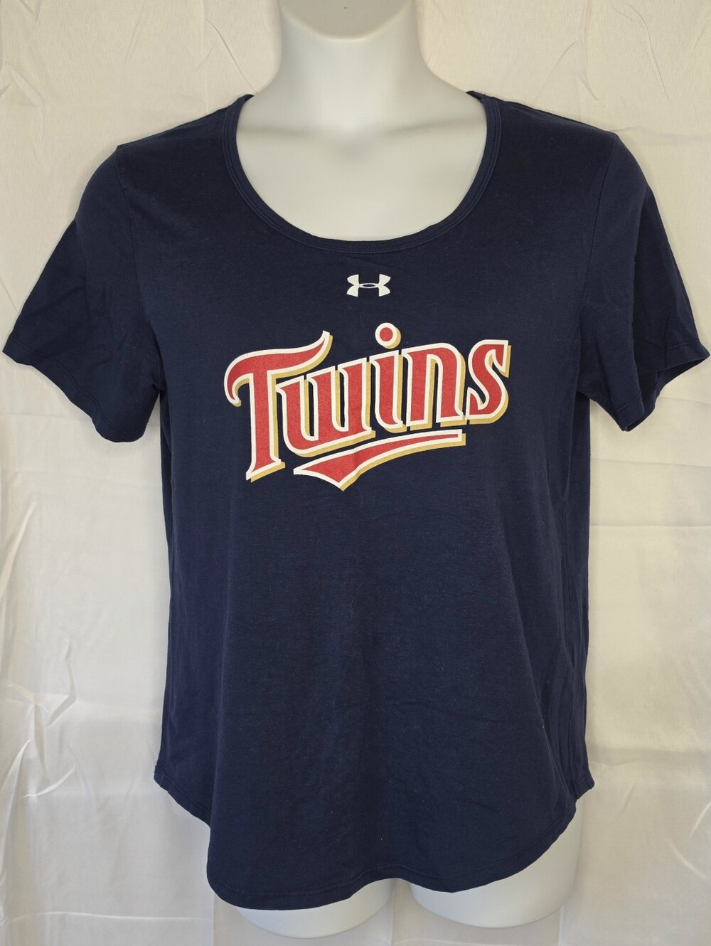 Under Armour Women's Navy Short Sleeve Twins Graphic Tee Size XL Baseball 3027